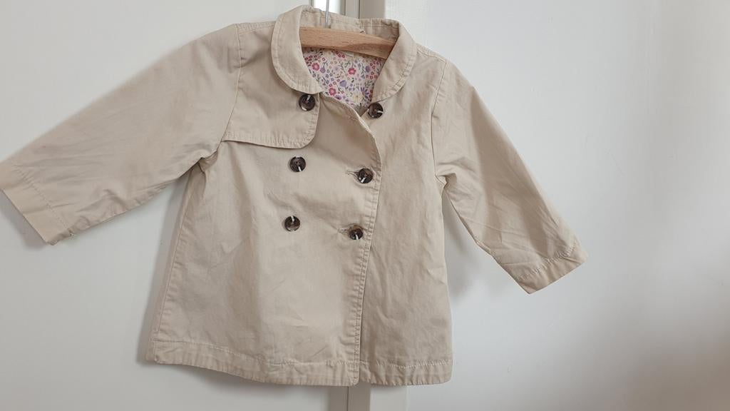 Nette beige kinderjas met knopen H&M trenchcoat, Ophalen of Verzenden, Gebruikt, Onbekend, Jongen of Meisje