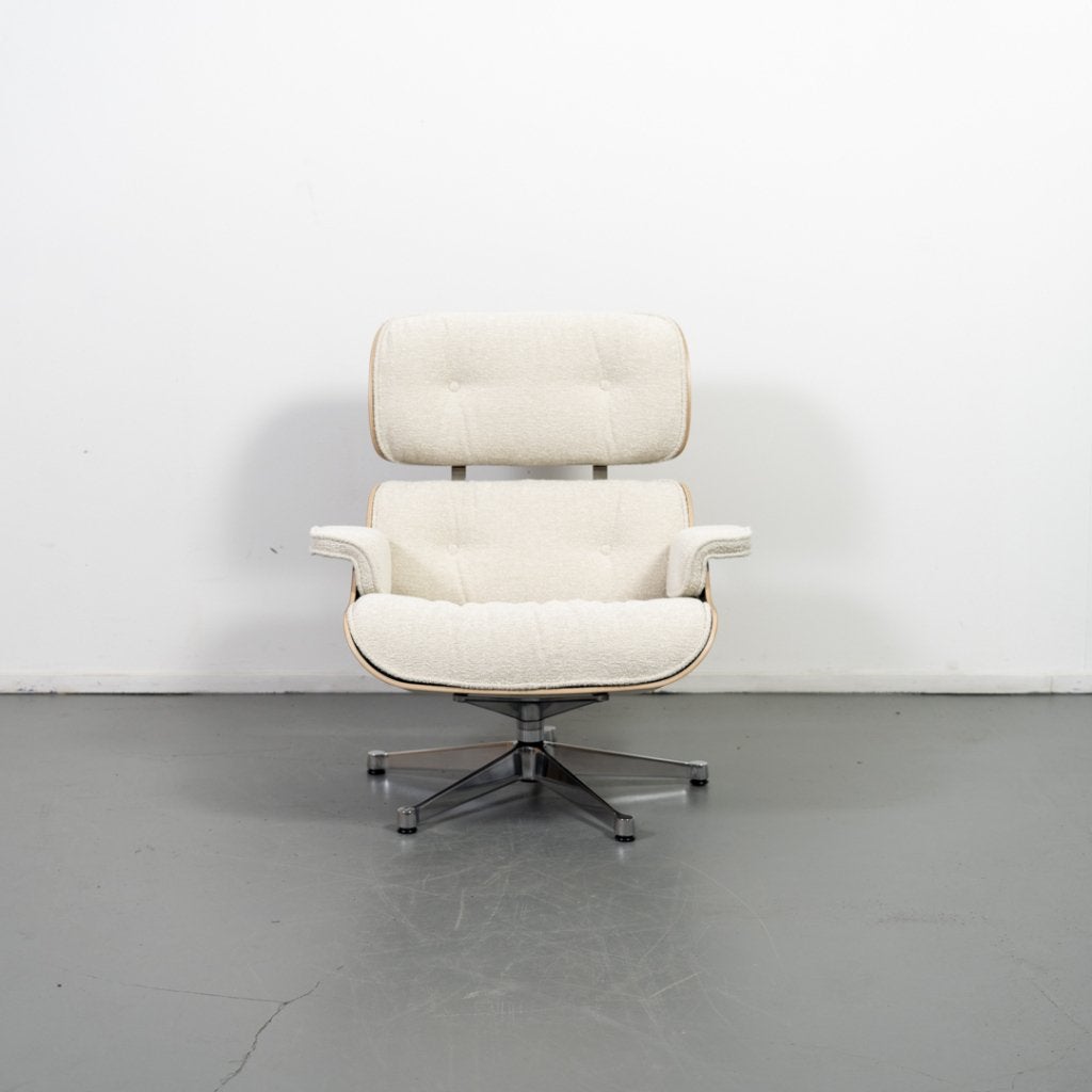 ACTIE!! 1x Vitra Eames Lounge Chair & Ottoman Nubia - Noten, Niet ingevuld, Niet ingevuld, Nieuw, 75 tot 100 cm