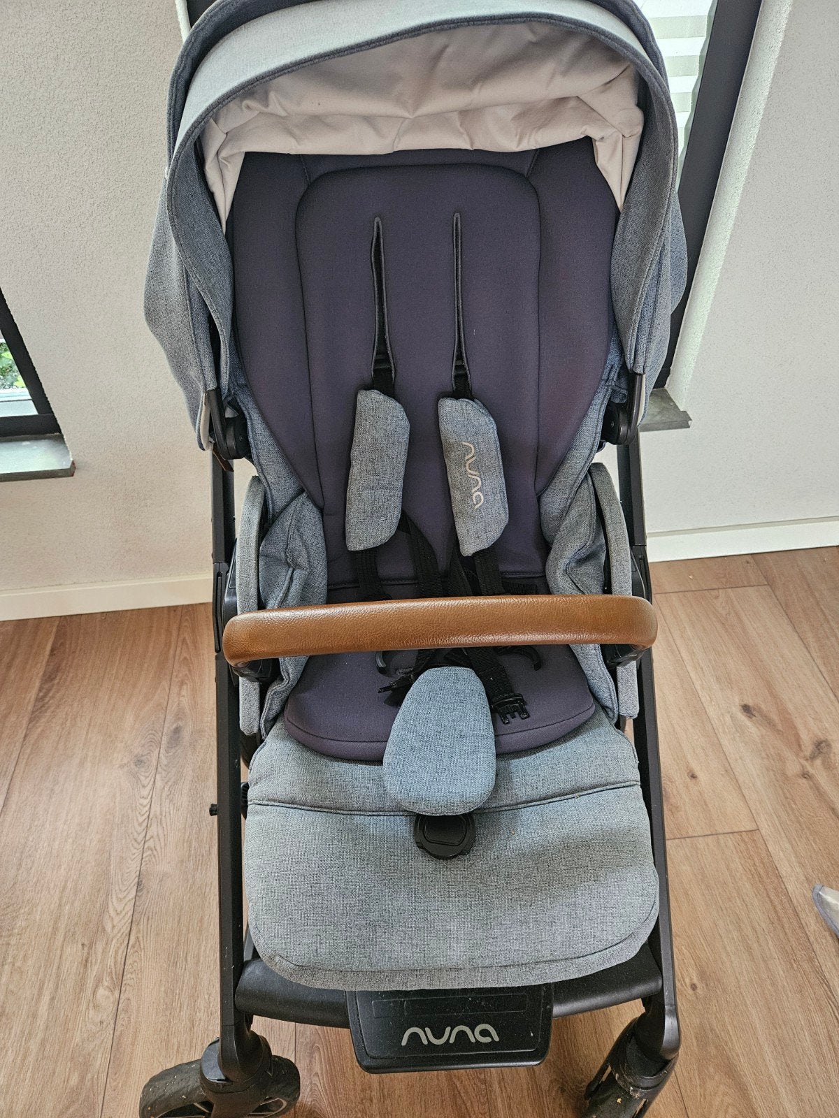 Nuna Mixx kinderwagen met reiswieg en regenhoes, Gebruikt, Combiwagen, Met reiswieg, Ophalen