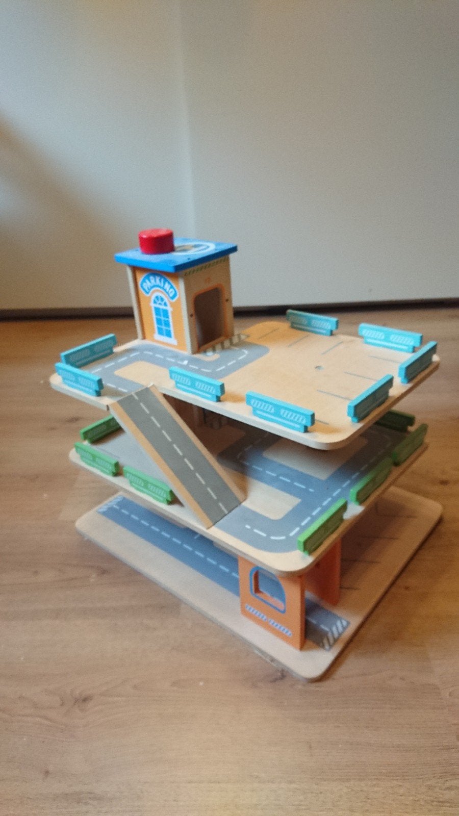 Houten Parkeergarage Speelgoed met 3 Verdiepingen, Ophalen, Gebruikt