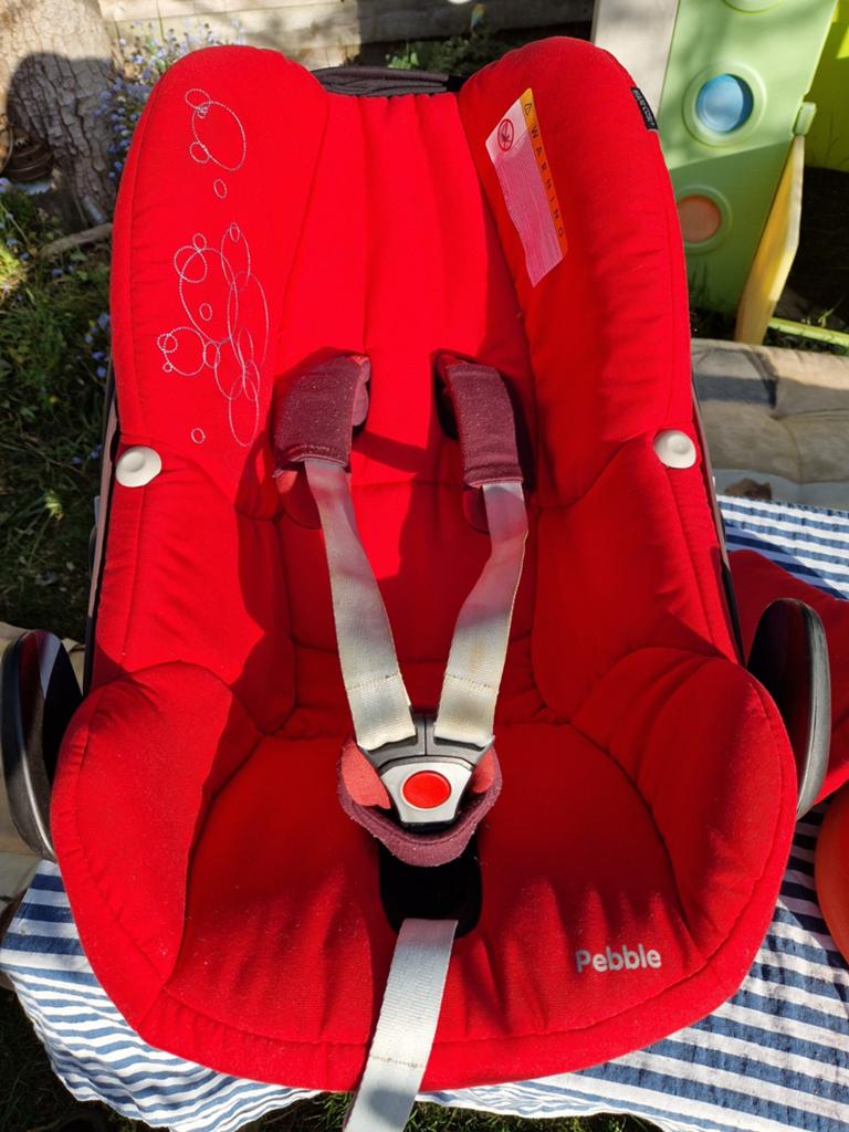 Maxi Cosi Pebble autostoel - Rood, Ophalen, 0 t/m 13 kg, Maxi-Cosi, Autogordel