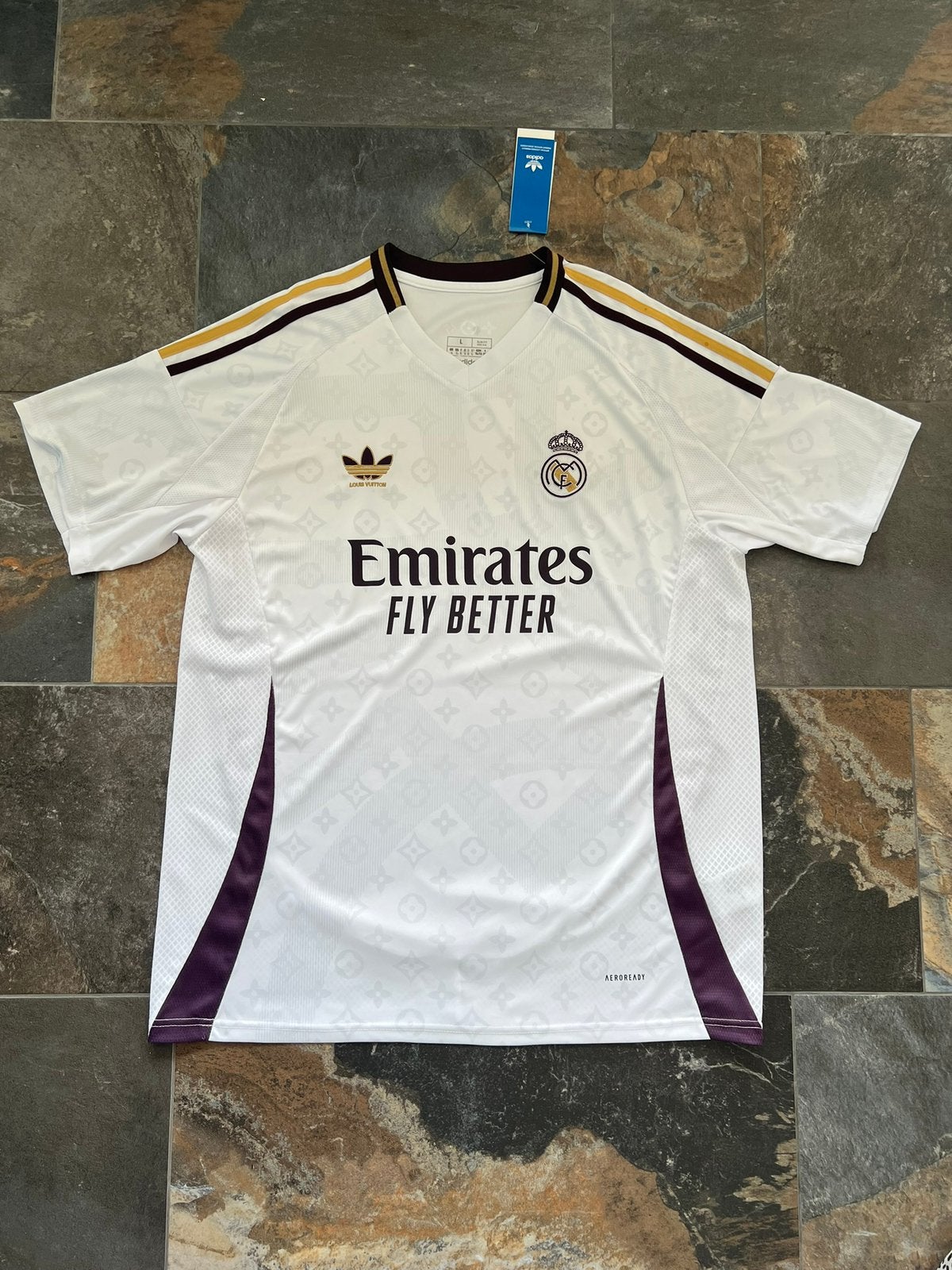 Real Madrid LV Collab Shirt, Sport en Fitness, Voetbal, Maat L, Ophalen of Verzenden, Nieuw, Shirt