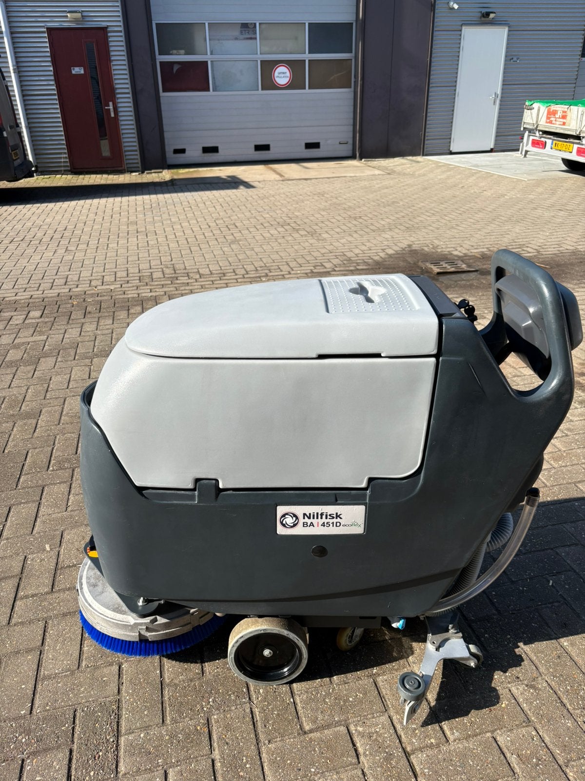Schrobmachine Nilfisk BA 451, Ophalen of Verzenden