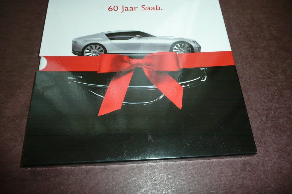 60 jaar SAAB., Ophalen of Verzenden, Zo goed als nieuw, Overige merken, 60 jaar SAAB.