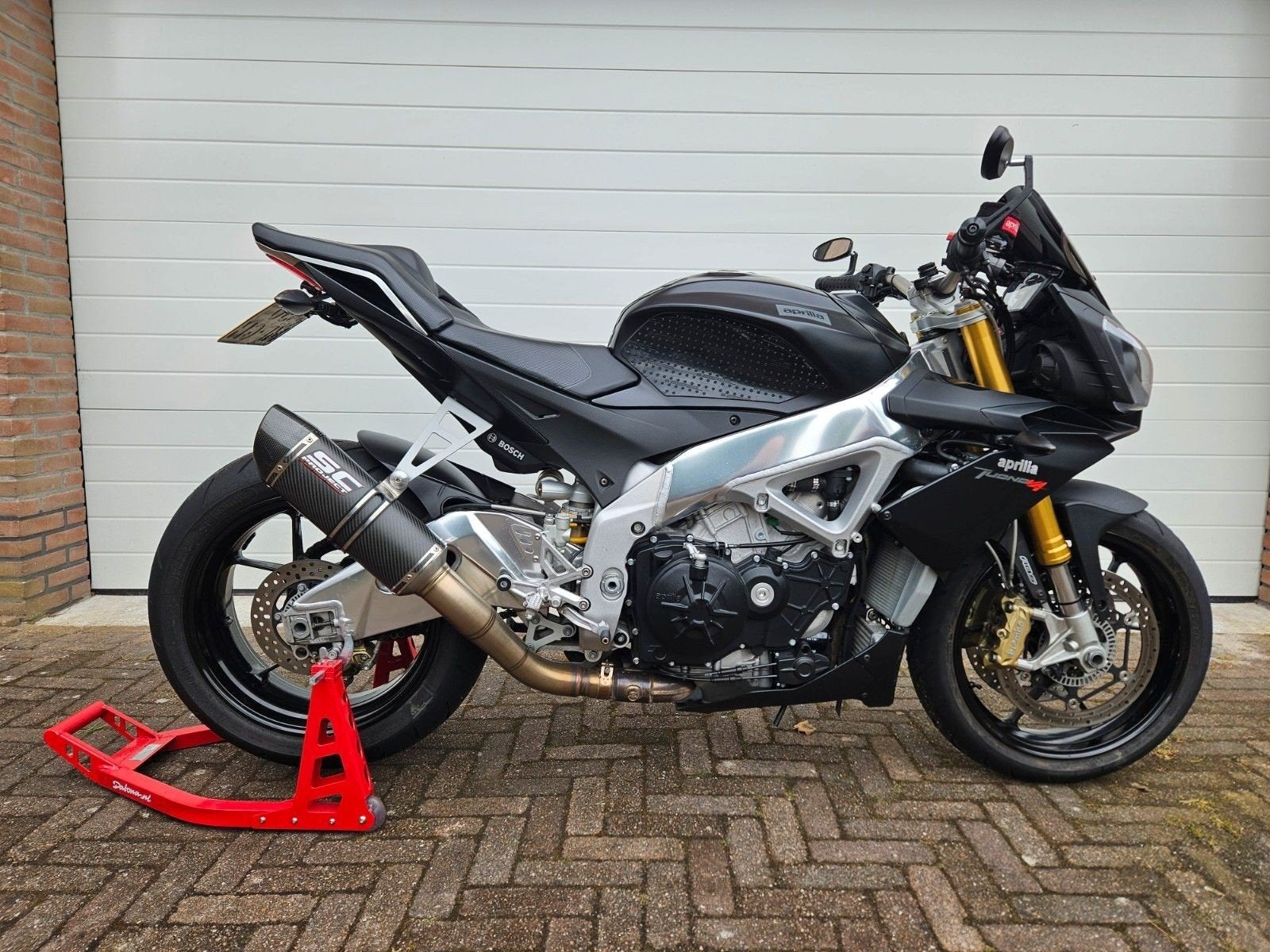 Aprilia Tuono V4 1000R APRC ABS, Sportuitlaat, 4 cilinders, Motorrijbewijs A, Gebruikt
