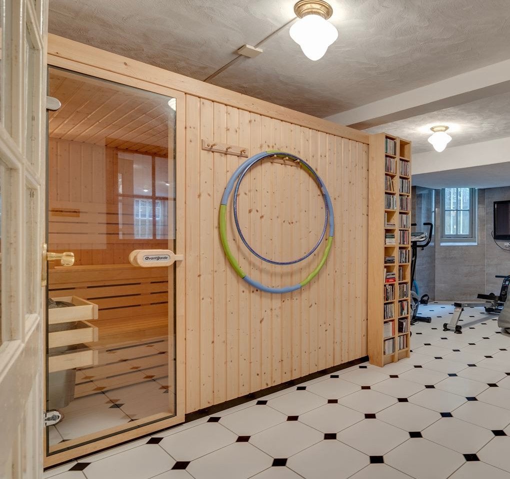 Finse sauna Avantgarde, Ophalen, Gebruikt, Complete sauna