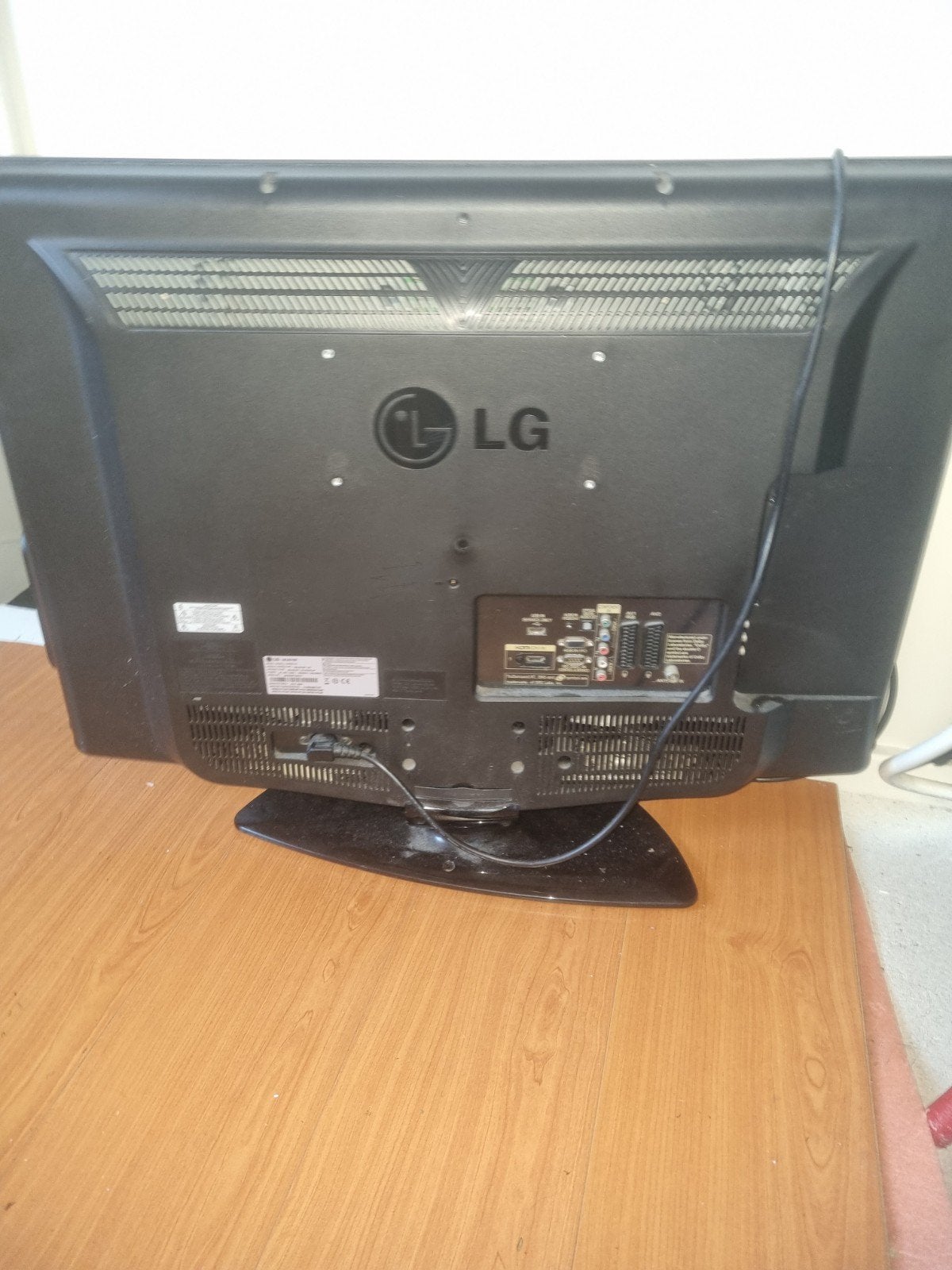 LG TV - Compacte televisie voor elke kamer, Audio, Tv en Foto, Televisies, Gebruikt, 50 Hz, Ophalen of Verzenden, LG