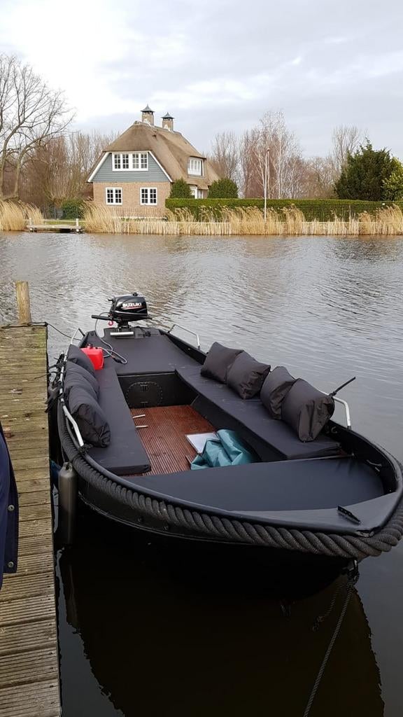 Stalen sloep met motor - Ruim en Comfortabel, Ophalen, Gebruikt