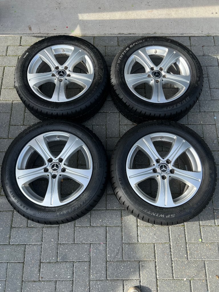 Winterbanden & velgen Mercedes-Benz E-Klasse 225 55 17 W213