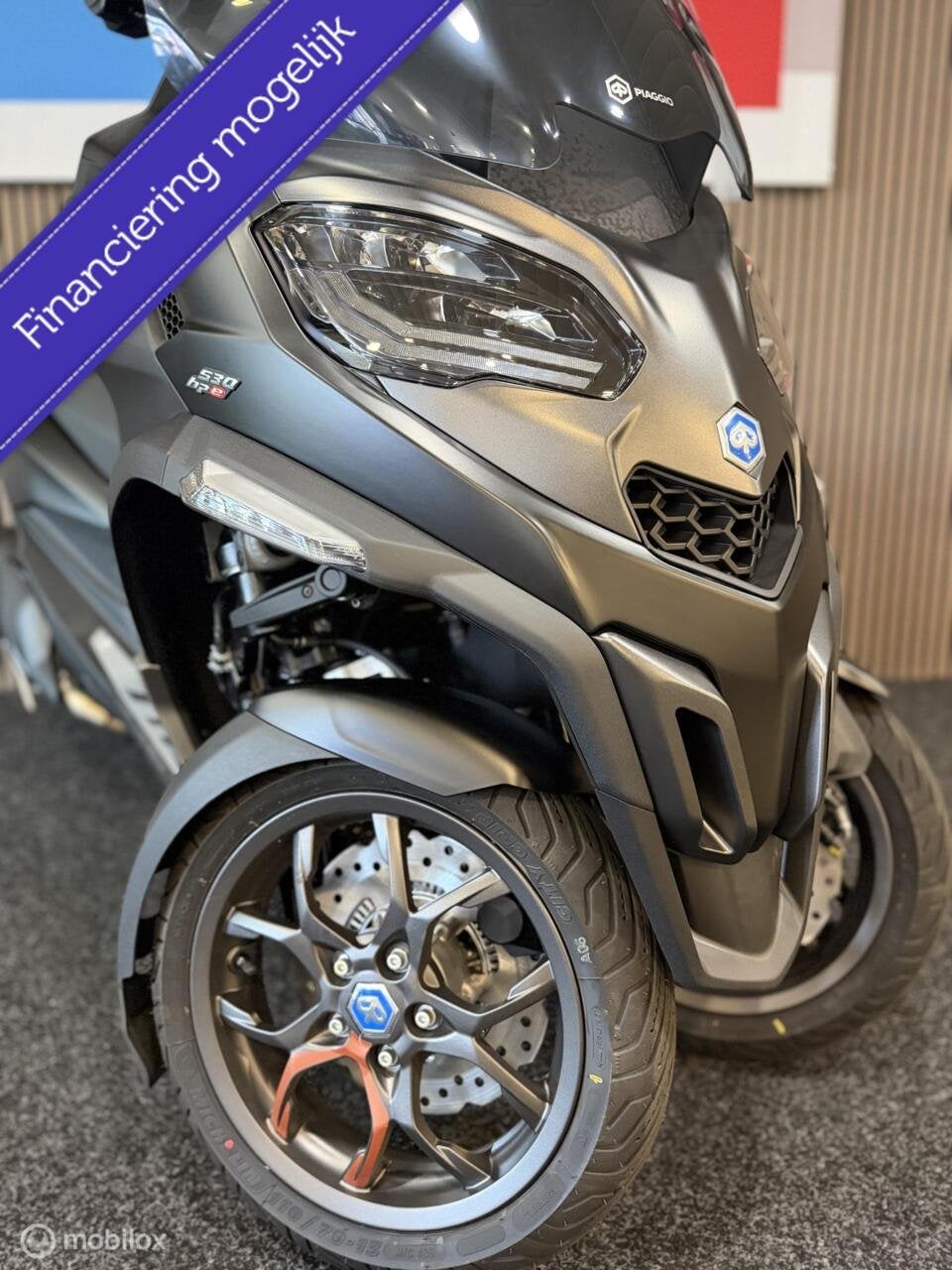 Piaggio MP3 Exclusive 530 HPE 2026 ABS CAMERA, Info@piaggio.com, Piaggio, Nieuw, Bedrijf