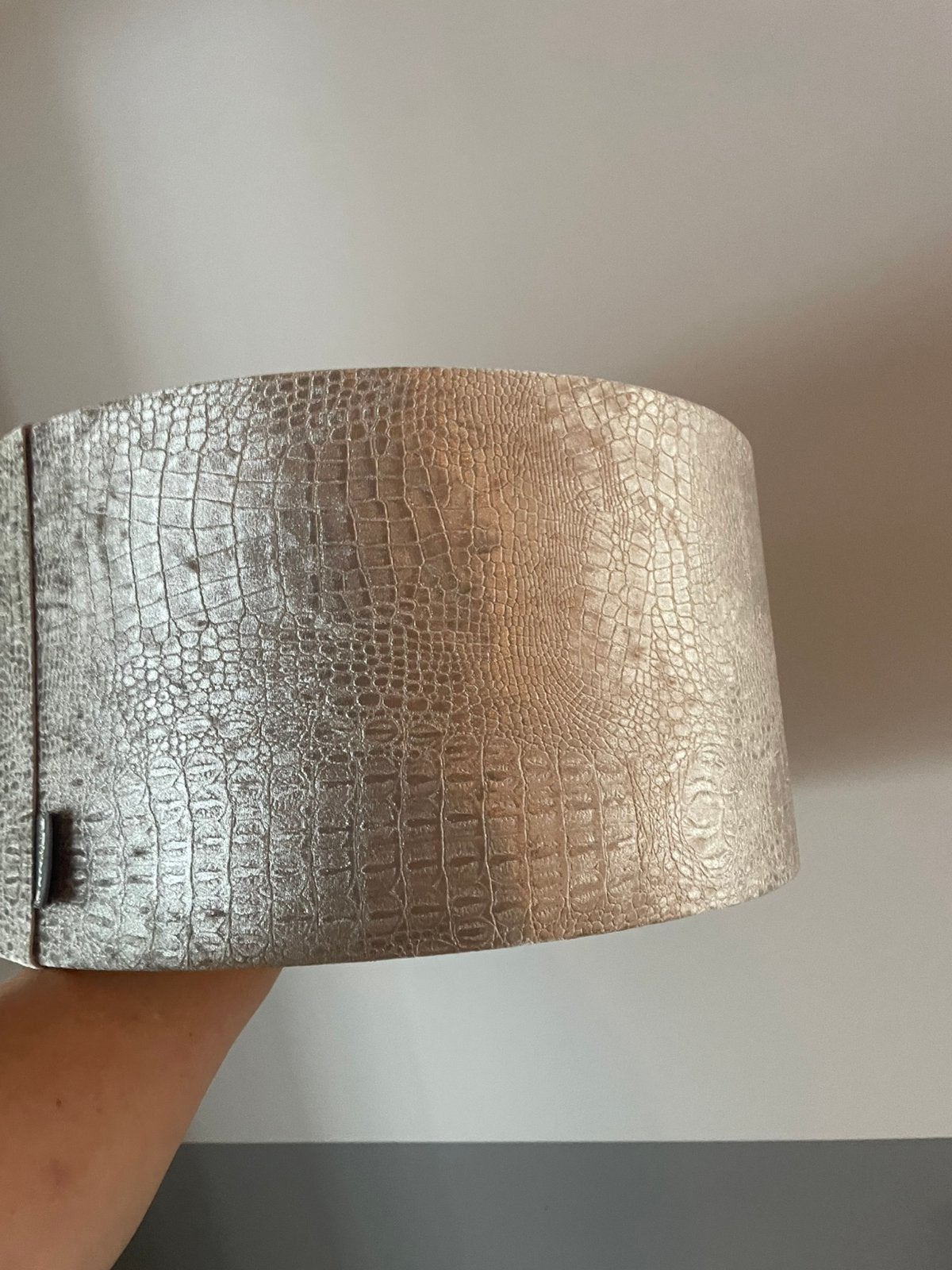 Lampenkap croco lichtgrijs doorsnee 40 cm, Ophalen of Verzenden, Zo goed als nieuw, Grijs