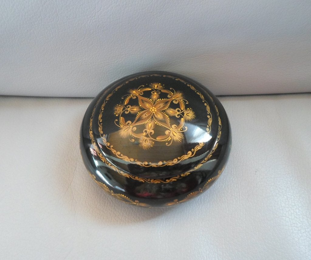 Ukraine Lacquer Box Gesigneerd, Overige herkomsten, Ophalen of Verzenden, Doos
