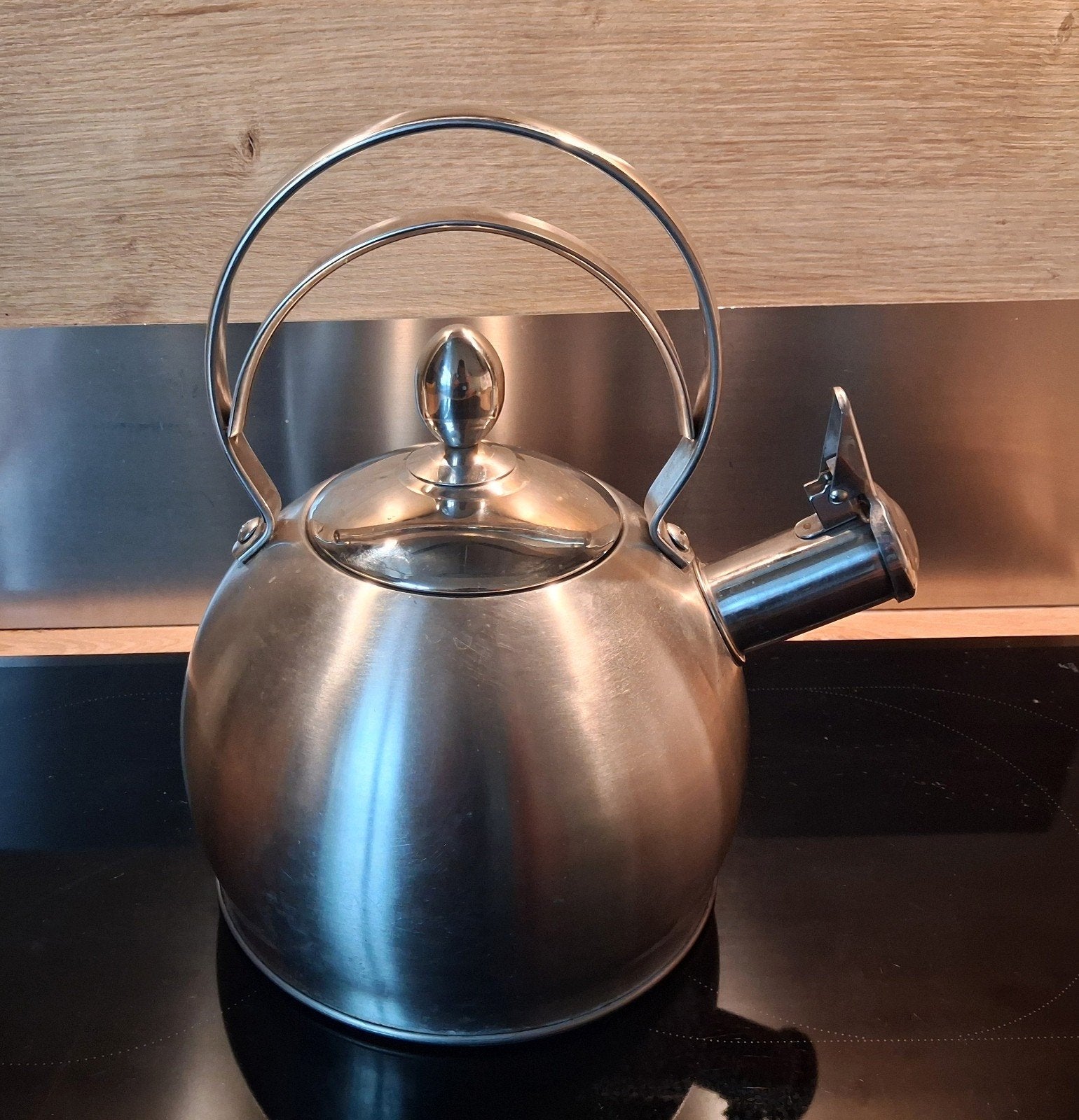 Fluitketel, ook voor inductie, Theepot/fluitketel, Gebruikt, Zilver, Ophalen of Verzenden