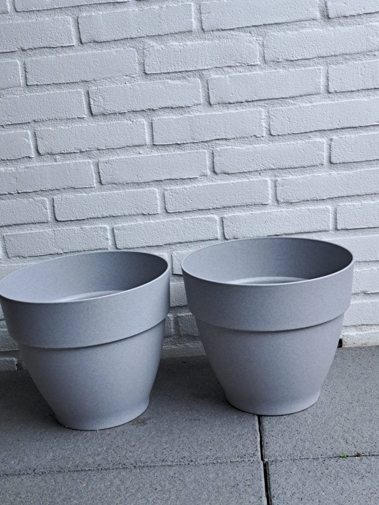 2 Elho bloempotten grijs, Tuin en Terras, Kunststof, Gebruikt, Rond, Minder dan 40 cm