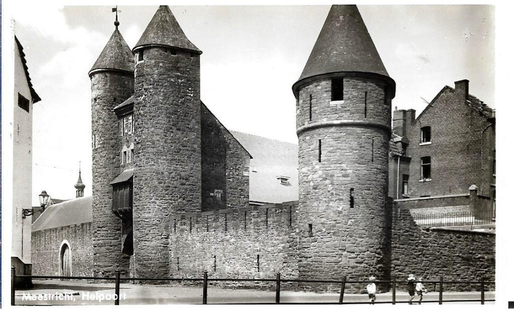 Maastricht Helpoort, Verzenden, 1920 tot 1940, Ongelopen, Limburg