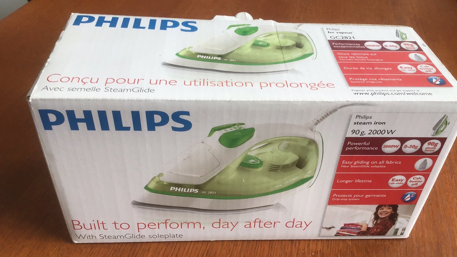 Philips strijkijzer met stoom en sproei-functie, Ophalen of Verzenden, Zo goed als nieuw, Strijkijzer met snoer