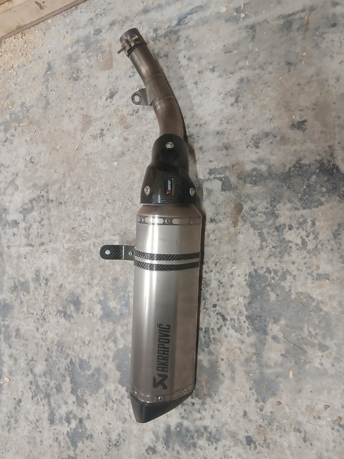 Acrapovic uitlaat kawasaki z800, Ophalen