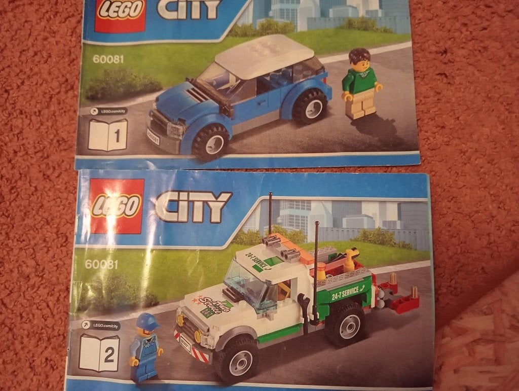 Lego City 60081 Pick-up Takelwagen en Sportwagen, Kinderen en Baby's, Speelgoed | Duplo en Lego, Lego, Ophalen of Verzenden, Inclusief instructies