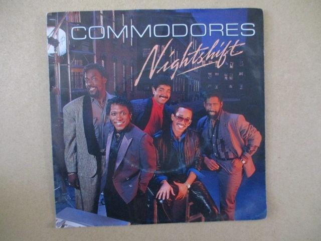 s1318 commodores - nightshift, Ophalen, Gebruikt, Overige genres, 7 inch