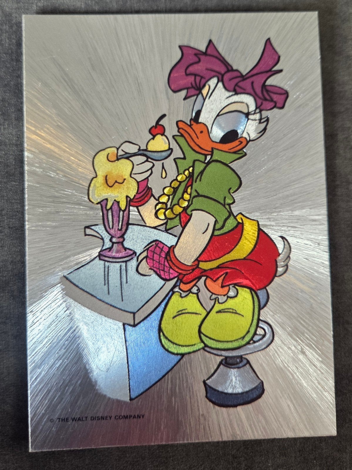 Vintage Disney Ansichtkaart Katrien Duck IJscoupe, Verzenden, 1960 tot 1980, Ongelopen, Kinderen