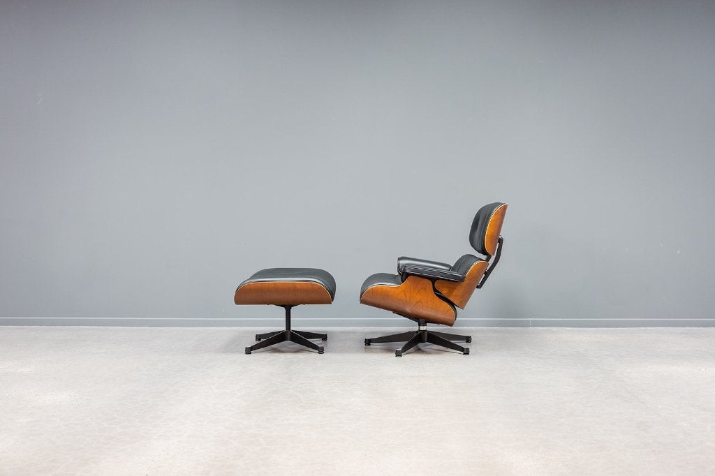 Eames lounge chair + ottoman, Huis en Inrichting, Fauteuils, Ophalen