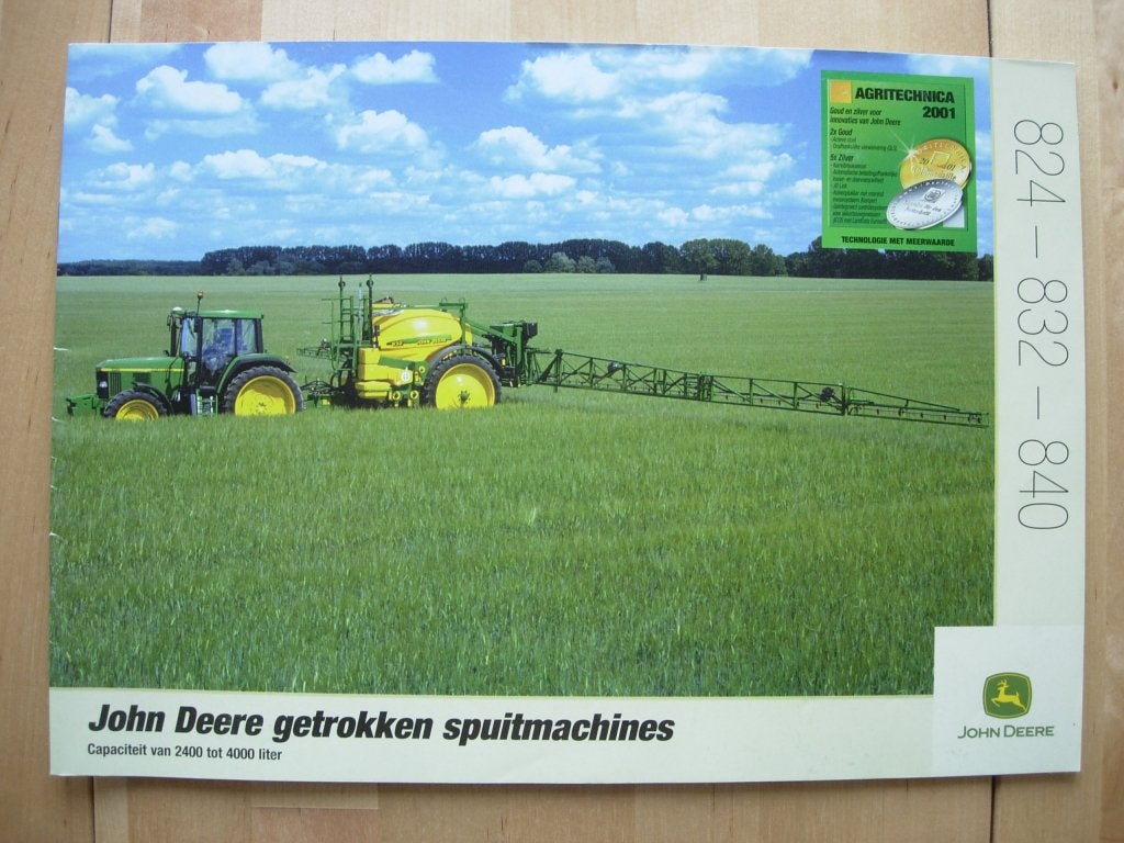 John Deere Veldspuit Brochure 2001 – 824 832 840, Folder, Verzenden, Zo goed als nieuw, John Deere