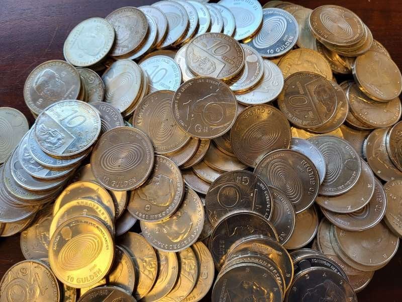 Nederland ruime 1 kilo zilveren 10 guldenmunten Beatrix, Postzegels en Munten, Ophalen of Verzenden, Koningin Beatrix, 10 gulden