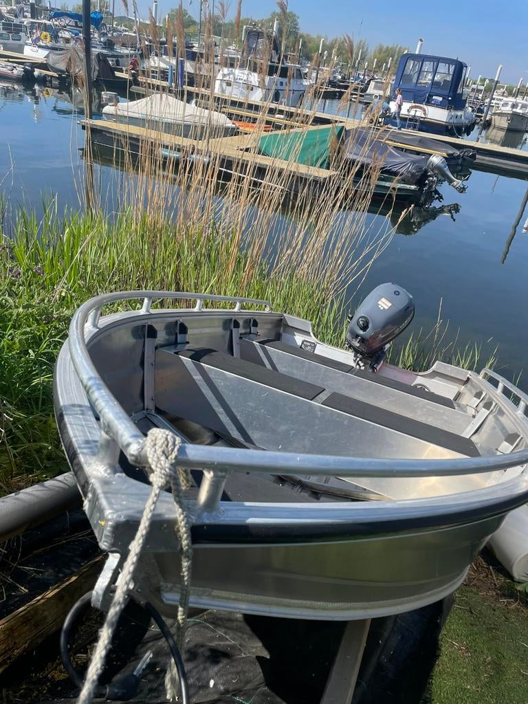 Motorboot met Yamaha 6 pk 4 takt, Watersport en Boten, Speedboten, Ophalen, Viertaktmotor, Zo goed als nieuw, Minder dan 70 pk