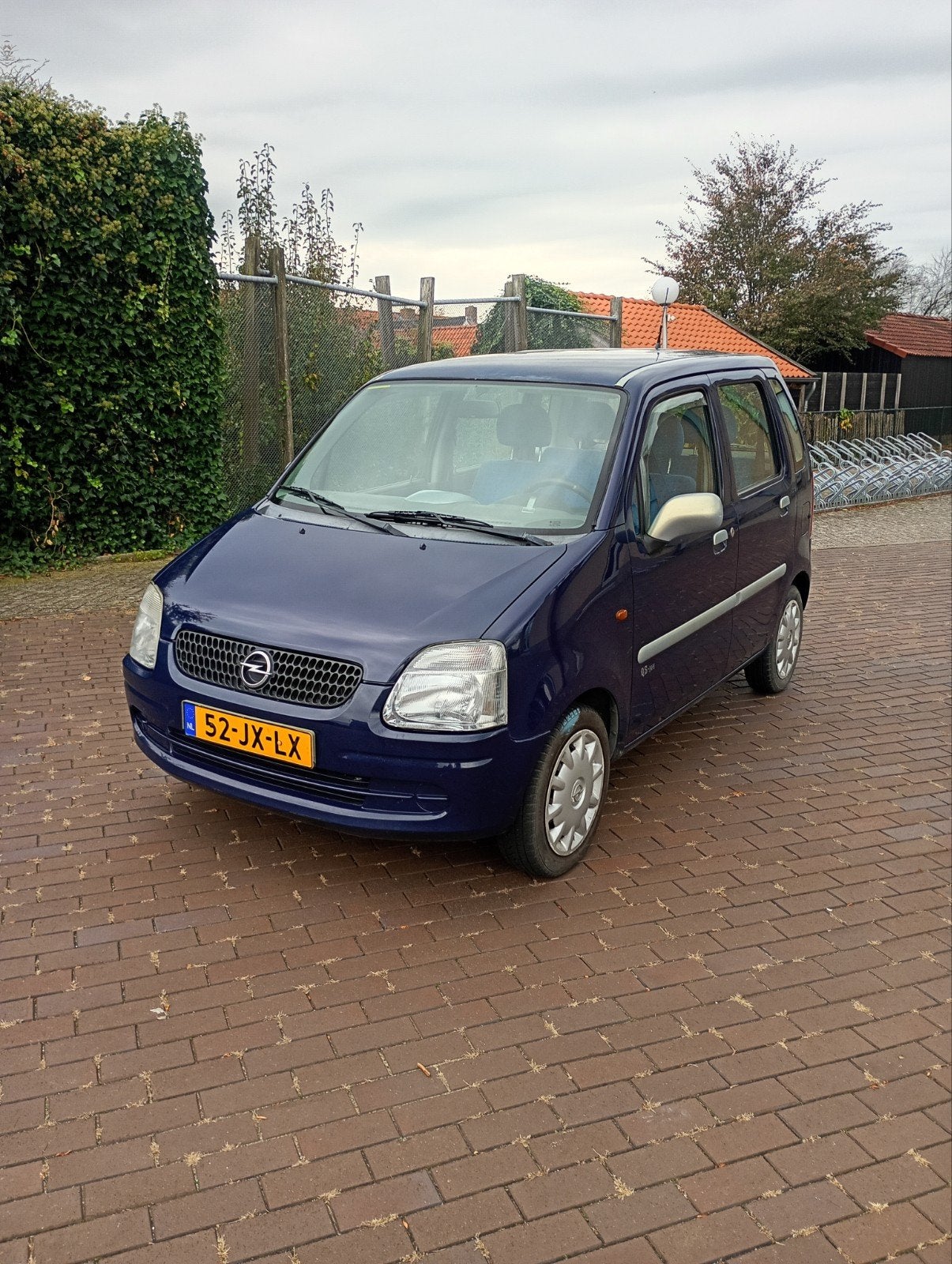 Opel Agila, 73.858 km, apk 9-27, net onderhoud gehad, Auto's, Voorwielaandrijving, Stof, 973 cc, Origineel Nederlands