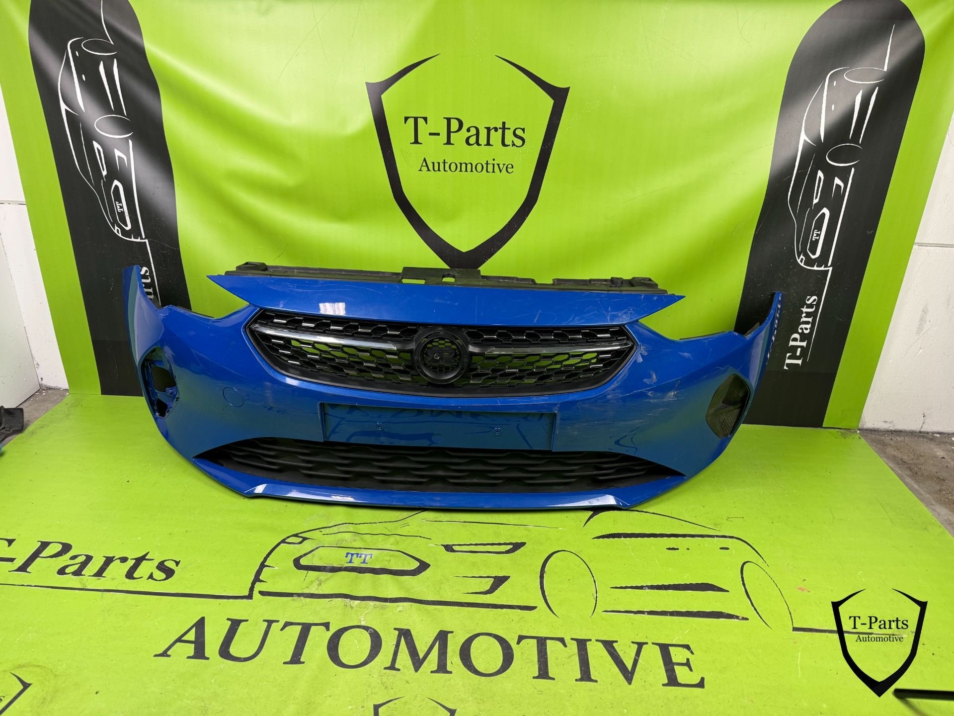 opel corsa f voorbumper bumper grille rooster, Info@fabrikant.eu, Opel, Ophalen of Verzenden, Bumper