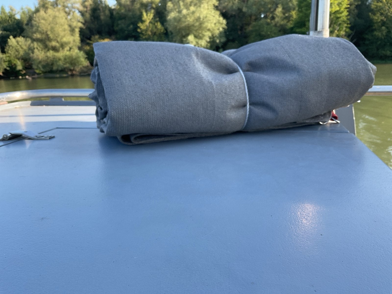 Zonnescherm HDPE licht grijs 4,5 x 4 meter, Tuin en Terras, Overige typen, Ophalen of Verzenden, Zo goed als nieuw, 250 cm tot 450 cm