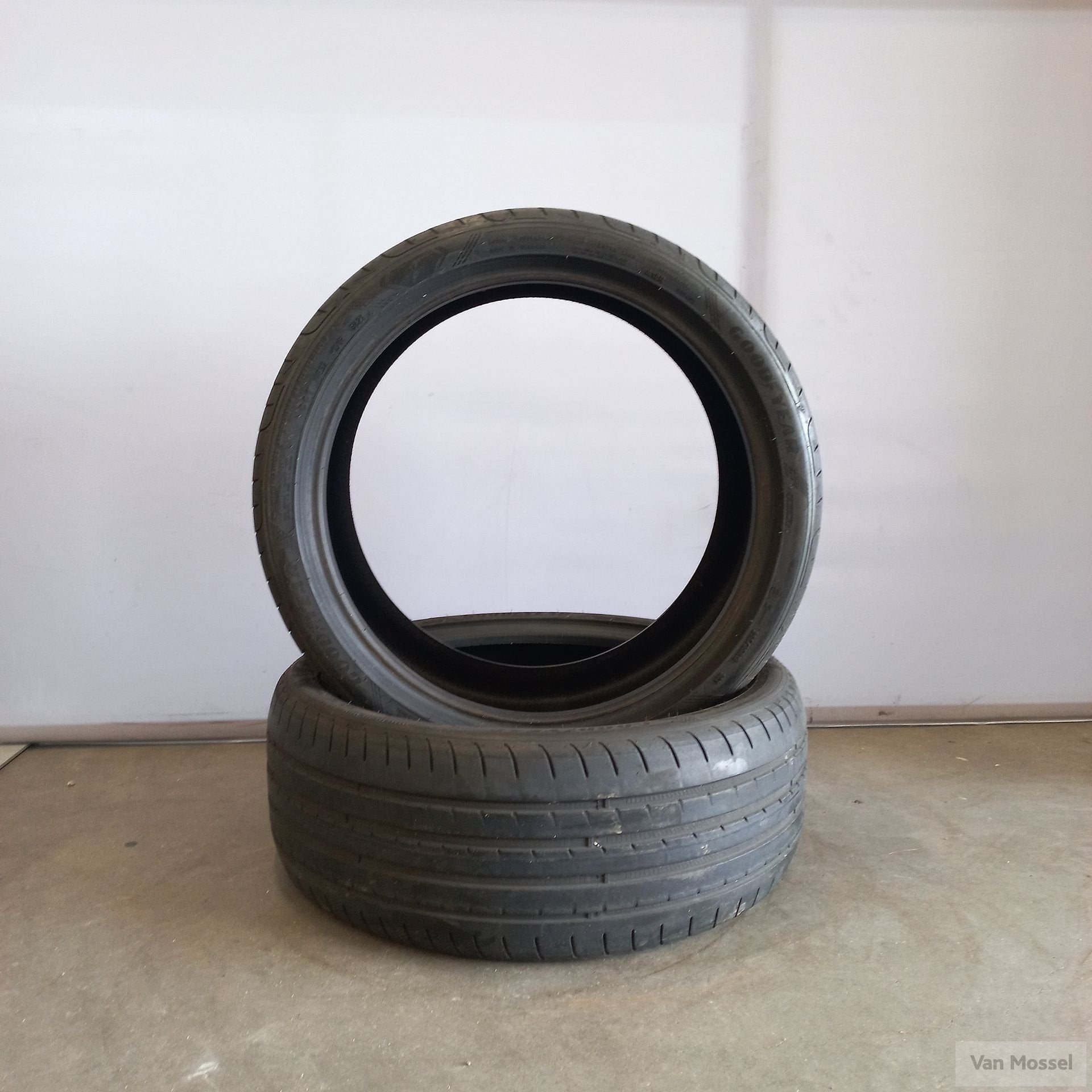 Goodyear Eagle F1 Asymmetric 5 225/40/R19 93Y