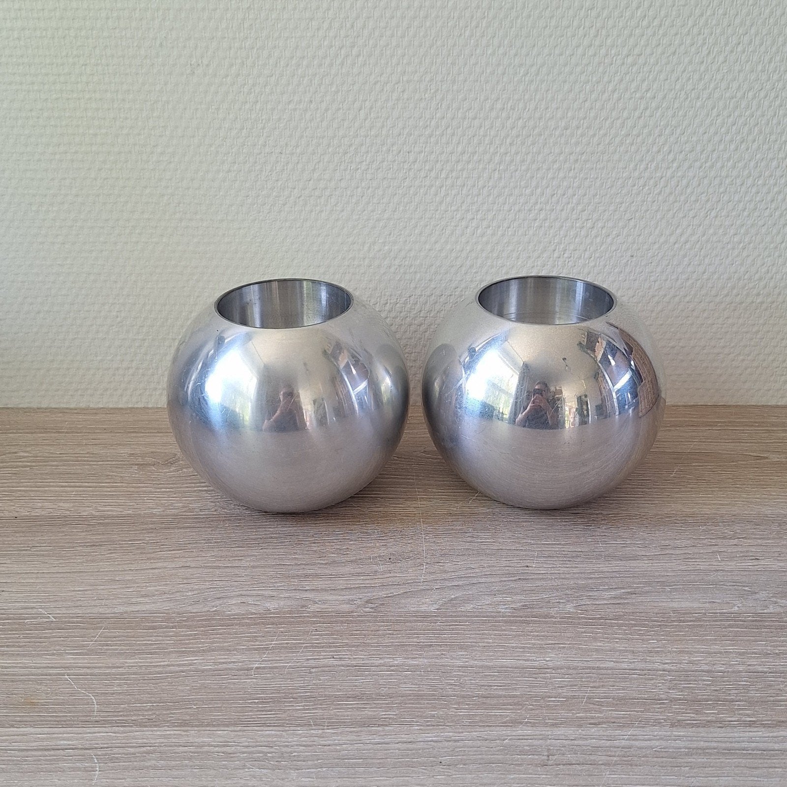 2 vintage Ikea Nassjo bol kandelaren waxinelichthouders, Ophalen of Verzenden, Zo goed als nieuw, Metaal, Kandelaar