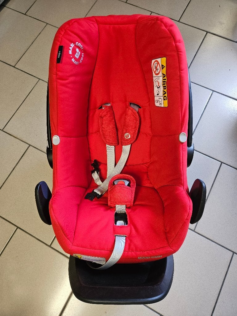 Maxi-Cosi Rock Nomad Red, Kinderen en Baby's, Autostoeltjes, Ophalen, Autogordel of Isofix, Verstelbare rugleuning, Zo goed als nieuw