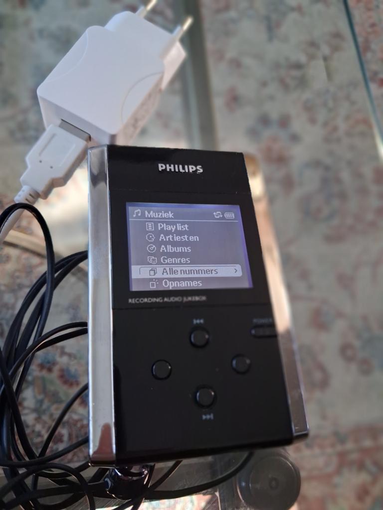MP3  Philips  H/DD120/00, Audio, Tv en Foto, Ophalen, Classic
