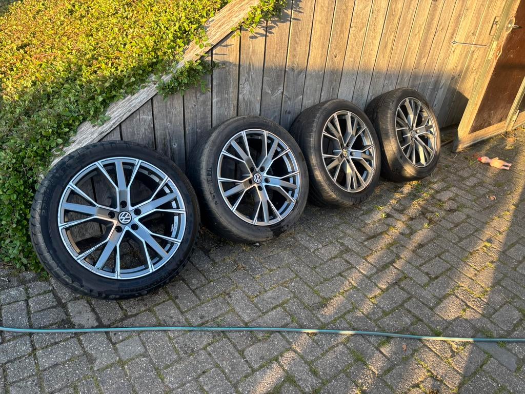 Velgen volkswagen t5, Bestelwagen, Velg(en), 275 mm, Ophalen of Verzenden