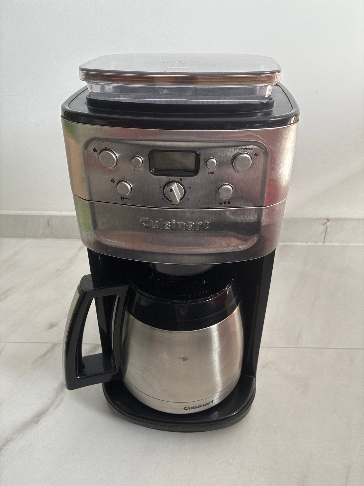 Cuisinart Koffiezetapparaat met ingebouwde bonenmaler, Witgoed en Apparatuur, Koffiezetapparaten, Gebruikt, 10 kopjes of meer