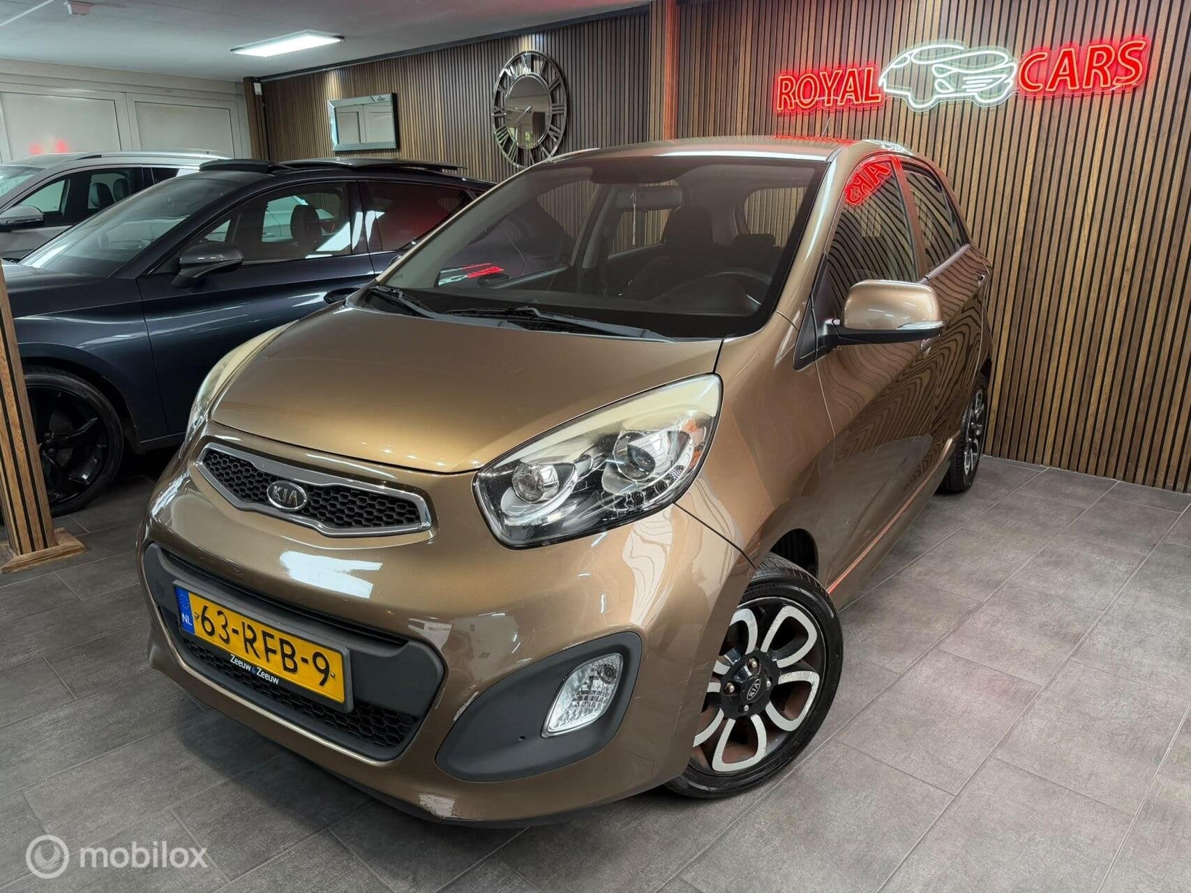 Kia Picanto 1.0 CVVT ISG Comfort Pack| Led pakket | Keyless, Voorwielaandrijving, Euro 5, Gebruikt, Bruin