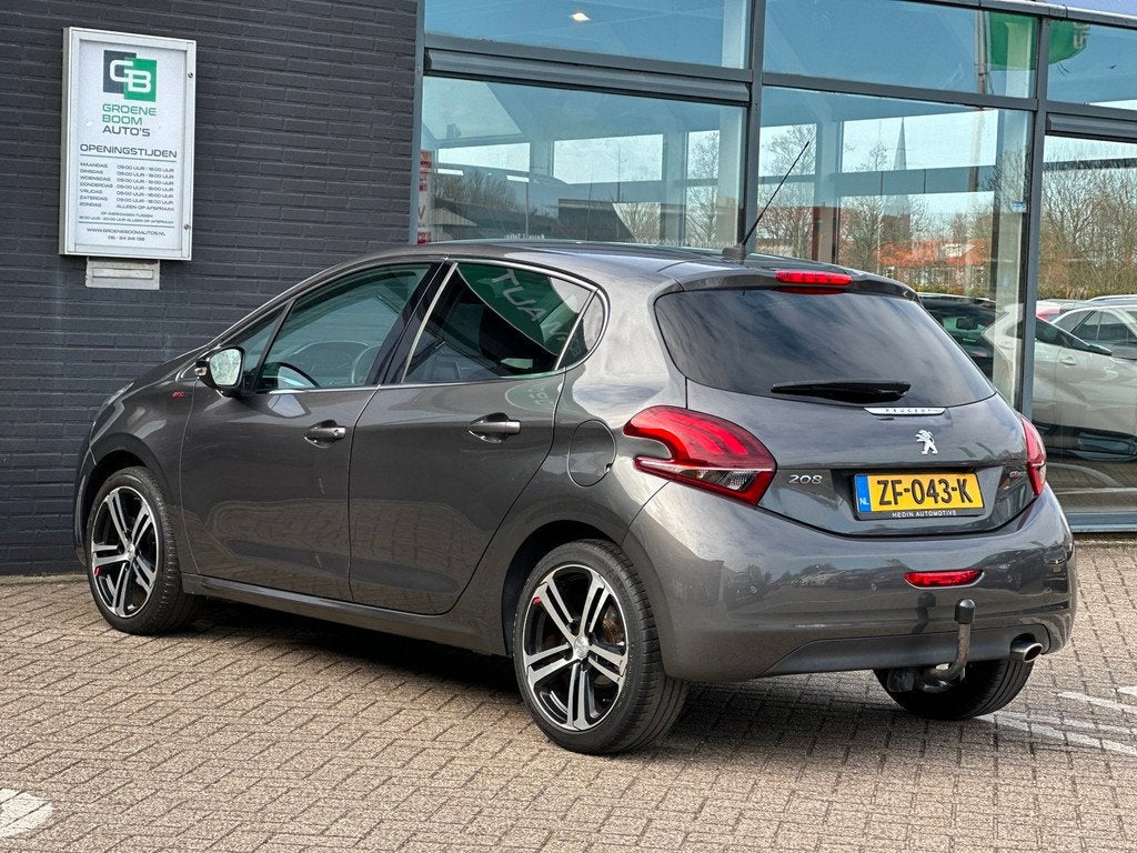 Peugeot 208 1.2 PureTech GT-Line/110 PK/CAMERA/NAVI/CARPLAY/, Euro 6, 1199 cc, Leder en Stof, Bedrijf