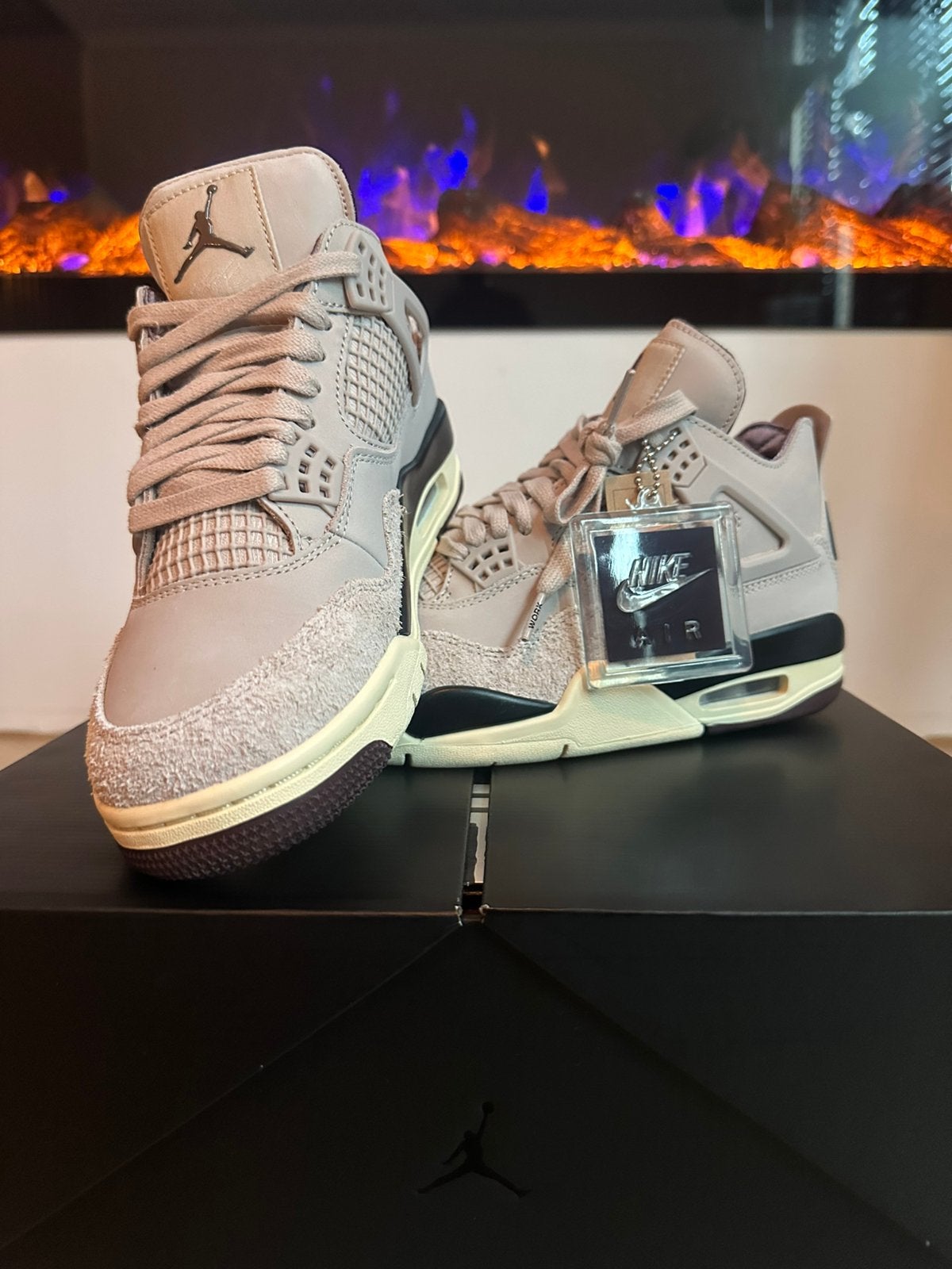 Nike Air Jordan 4 x A Ma Maniére - maat 37,5, Ophalen of Verzenden, Nieuw, Overige kleuren