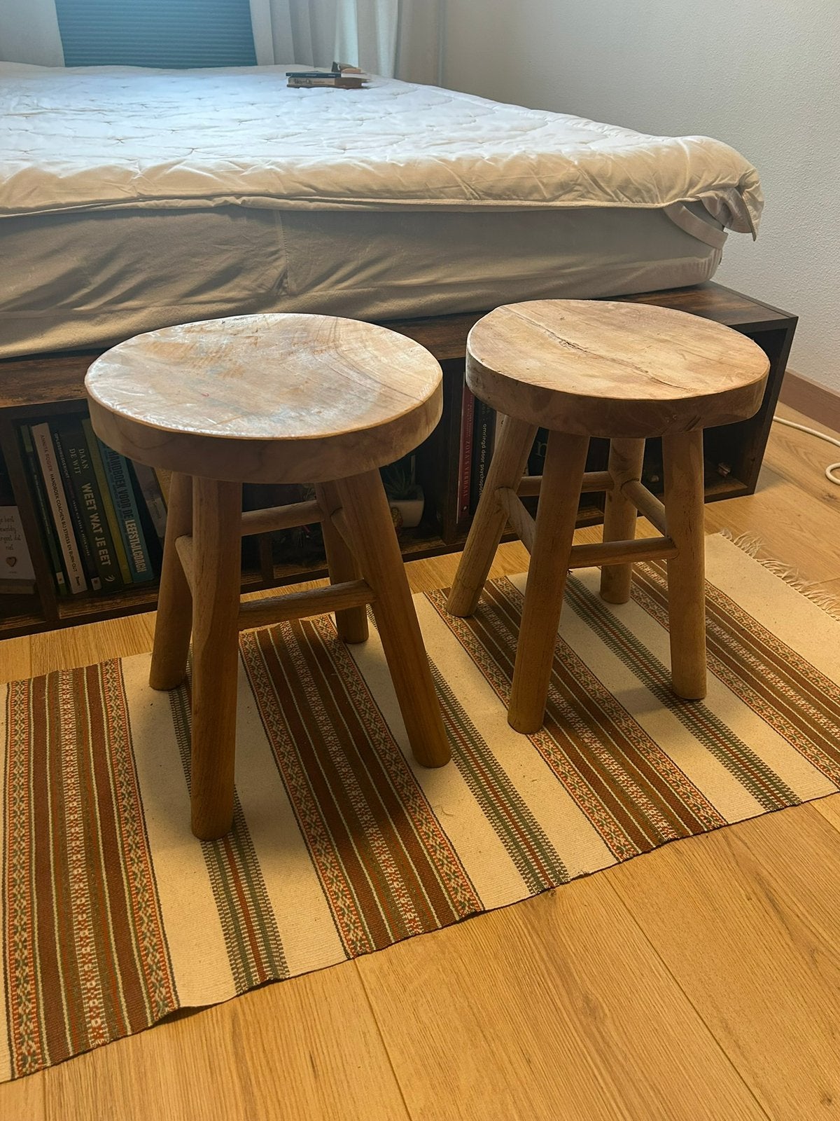 Houten krukjes, Huis en Inrichting, Krukjes, Ophalen, Zo goed als nieuw, Hout