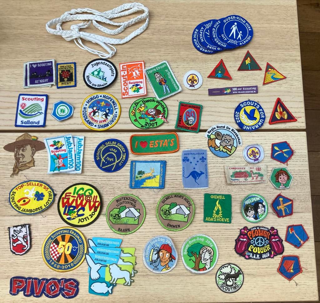 Grote collectie Scouting insignes en badges, Ophalen of Verzenden, Zo goed als nieuw, Nvt, Nvt