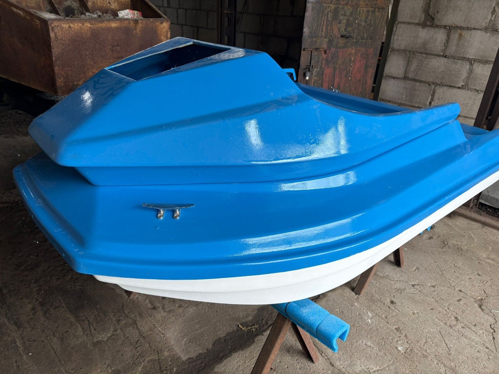 Compacte polyester boot - Ideaal voor pleziervaart, Ophalen of Verzenden