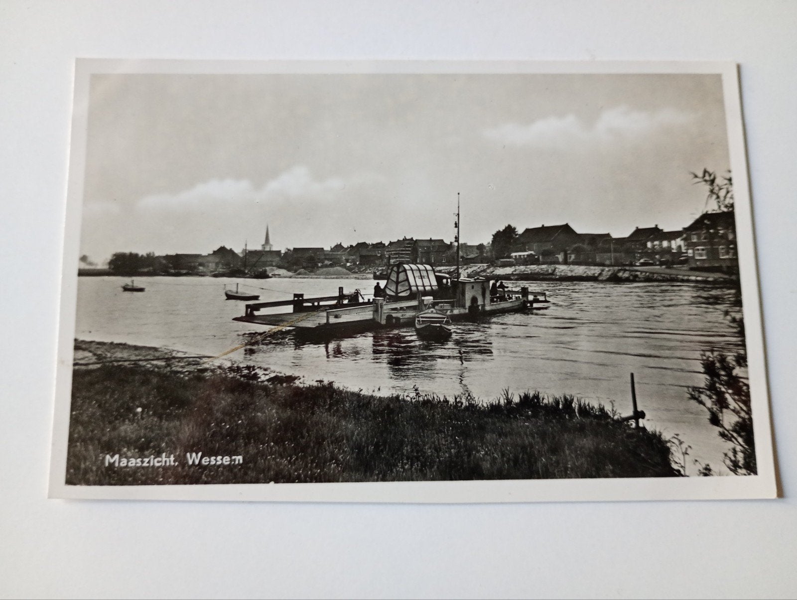 Wessem Maasgezicht met Pont, Ophalen of Verzenden, 1940 tot 1960, Ongelopen, Limburg