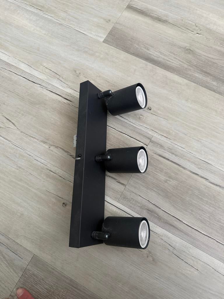 Philips Hue spot met 3 verstelbare lampjes, Gebruikt, Metaal of Aluminium, Ophalen of Verzenden, Led