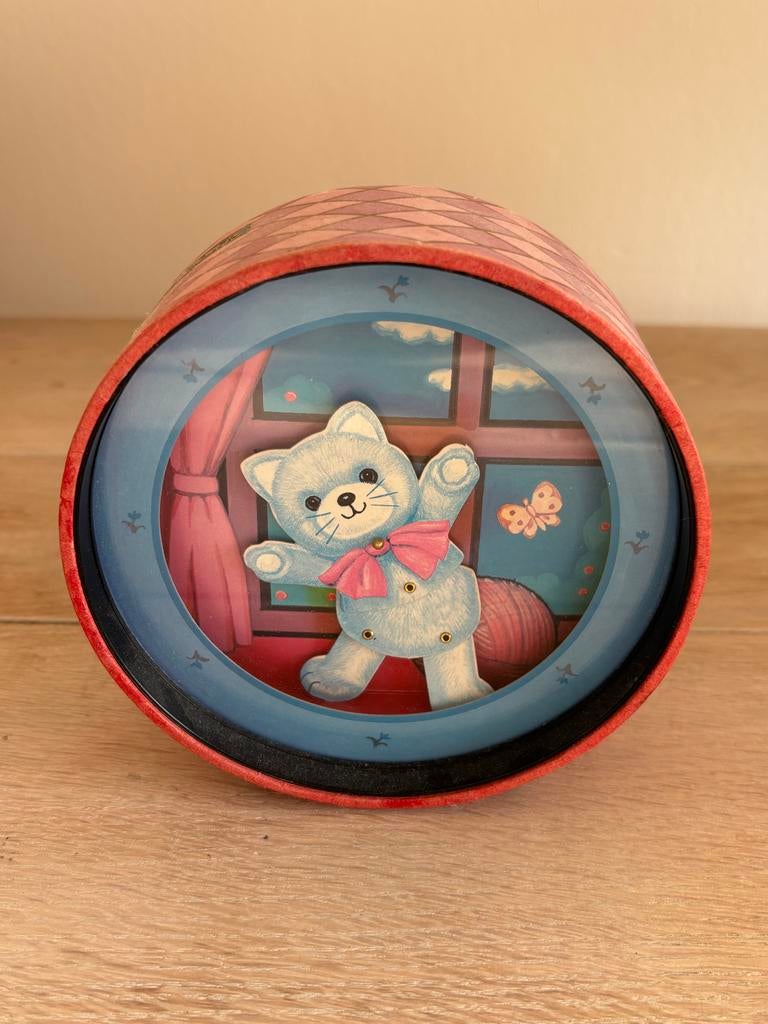 Vintage muziekdoos / spaarpot Ikecho – Japan, Verzamelen, Spaarpotten, Ophalen of Verzenden, Gebruikt, Overige materialen, Dier