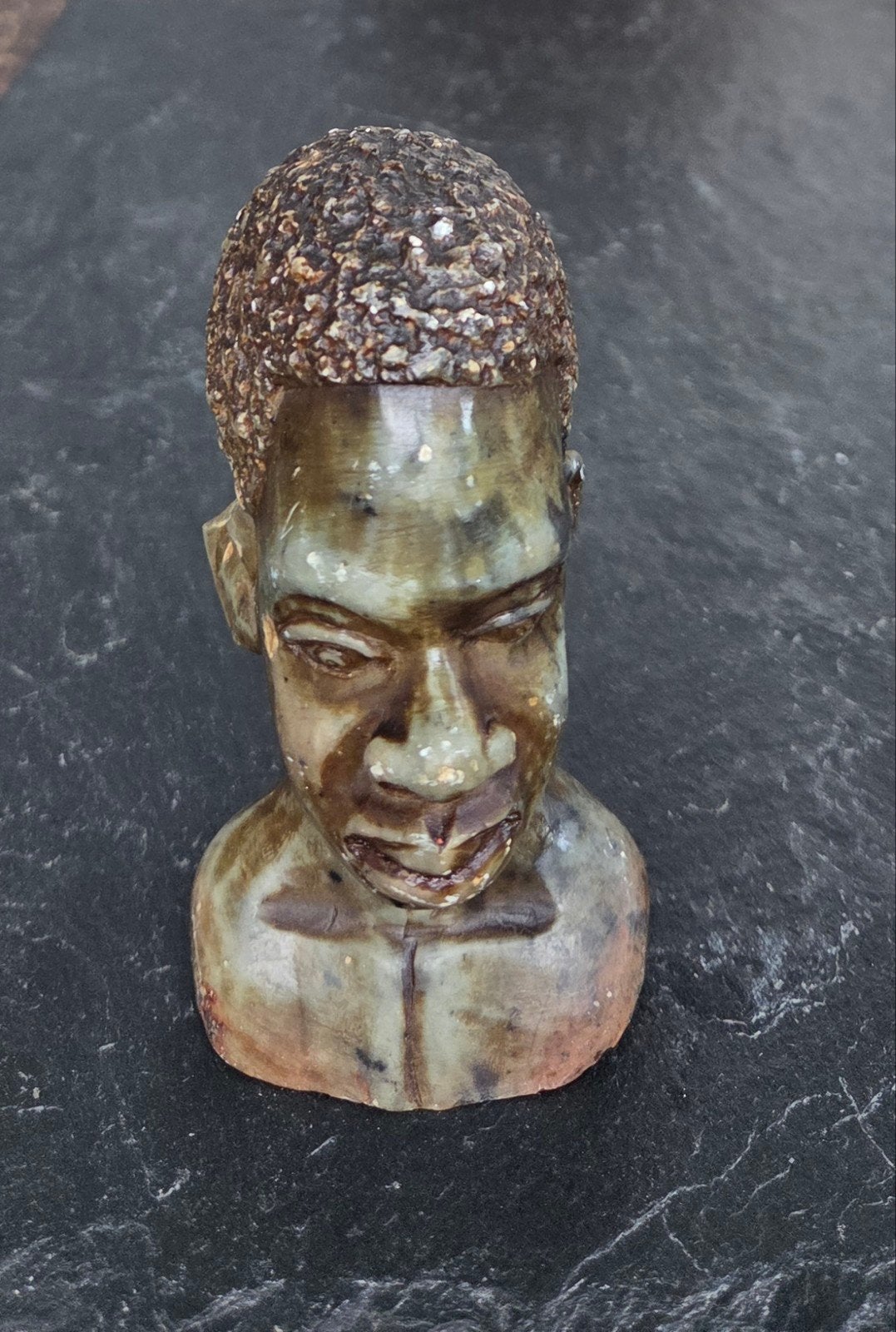 Handgemaakte Shona buste Gesigneerd "Joshua" Zimbabwe, Antiek en Kunst, Ophalen, Natuurlijk materiaal, Afrika, Handgemaakt