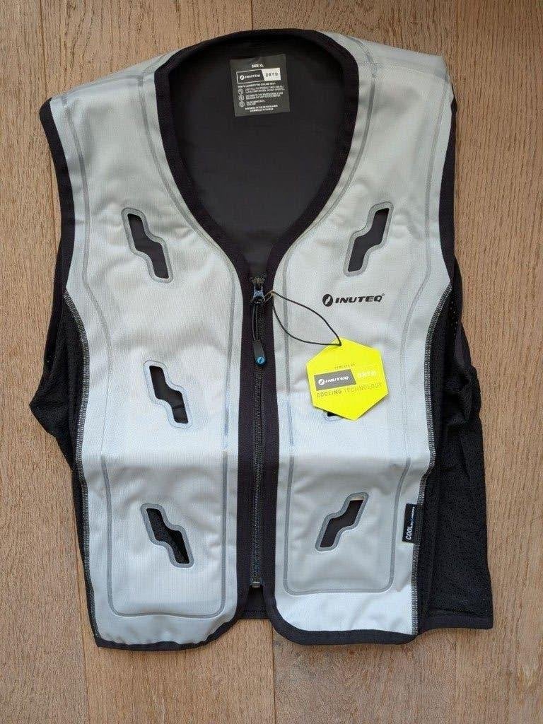 Inuteq Dry Koelvest – maat XL, Nieuw met kaartje, Jas | textiel, Heren, Ophalen of Verzenden