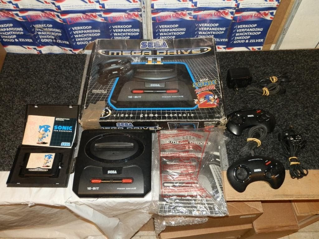 Sega Megadrive II incl controllers en Hedgehog 2, Online, Gebruikt, 2 spelers, Ophalen of Verzenden