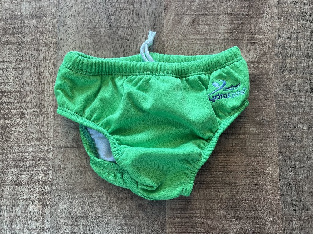 Zwembroek 6-12 maanden, Overige maten, Ophalen of Verzenden, Zo goed als nieuw, Zwembroek